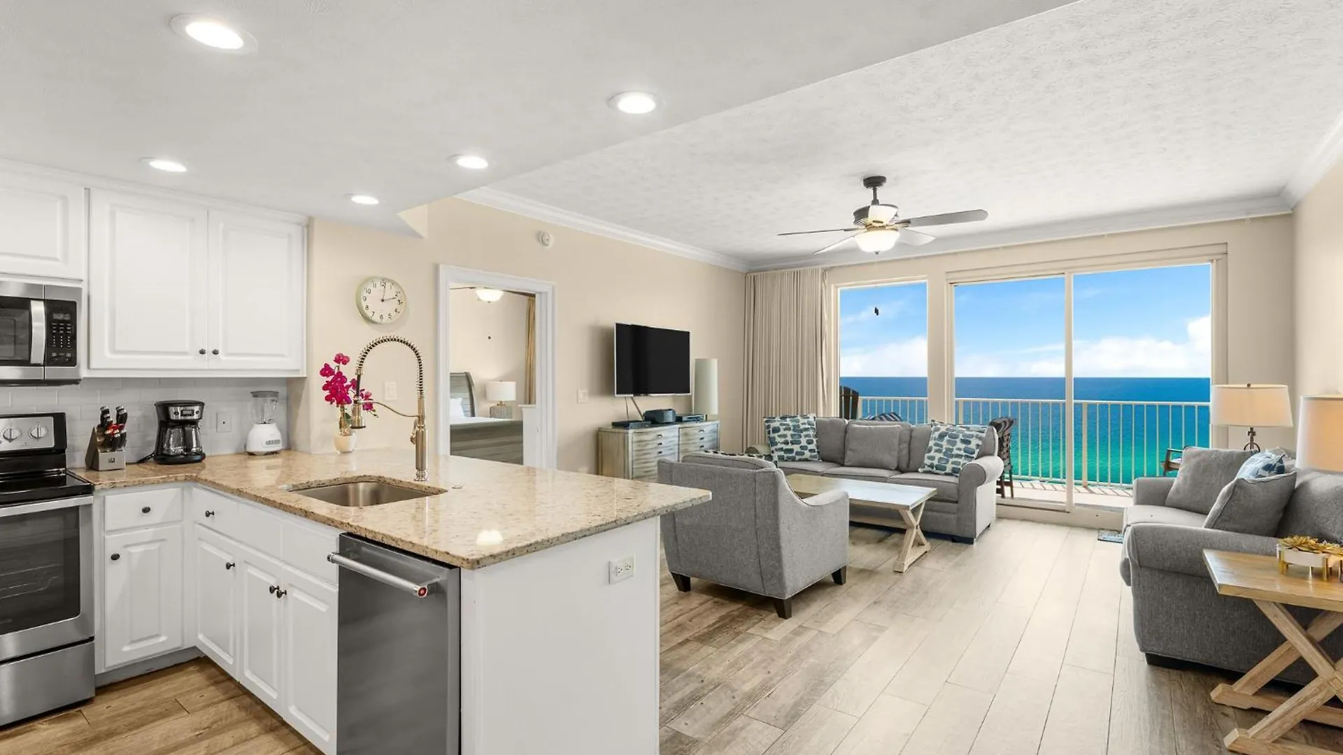 Treasure Island 1108 Apartment Panama City Beach
